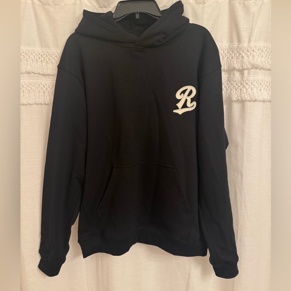Represent Hoodie - Picture 2 of 5